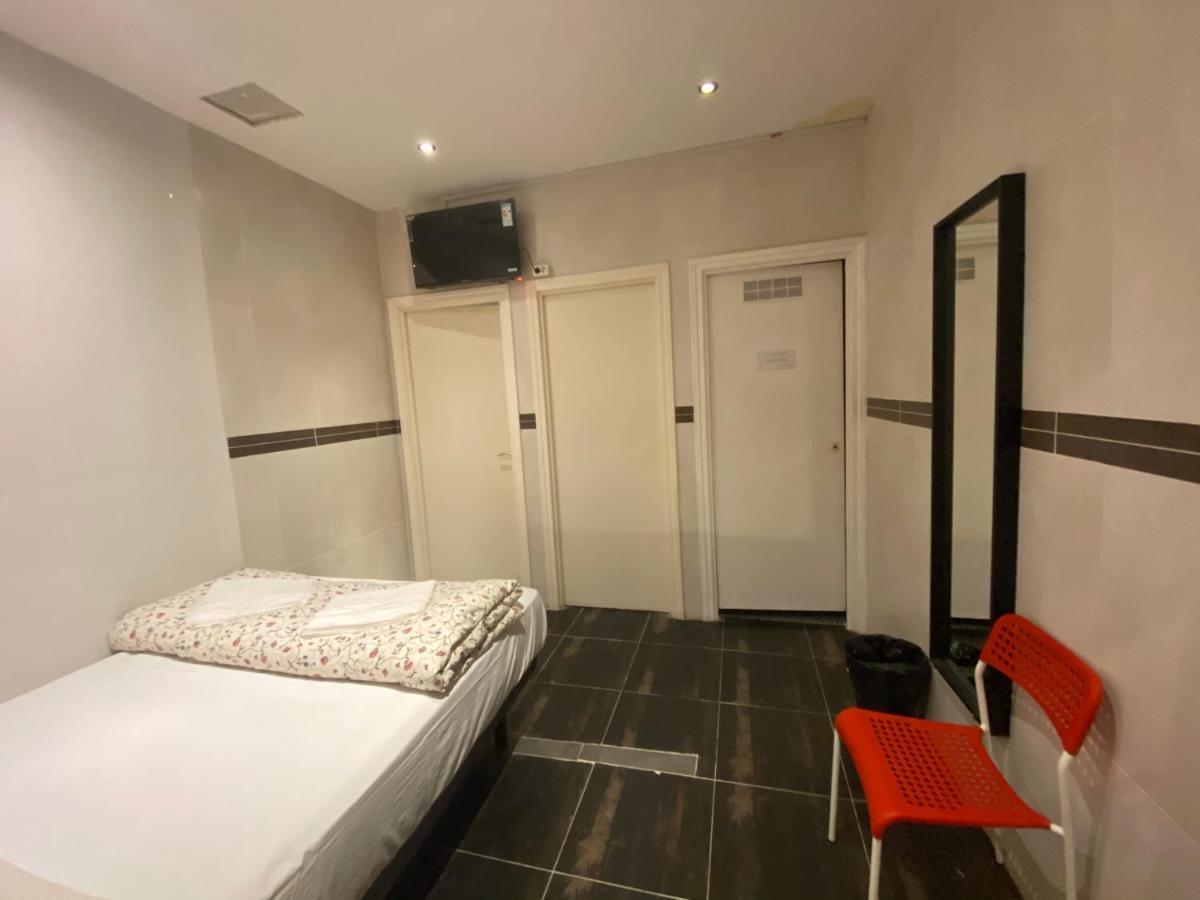 Hostal Granvia 628 Barcelona Exteriér fotografie